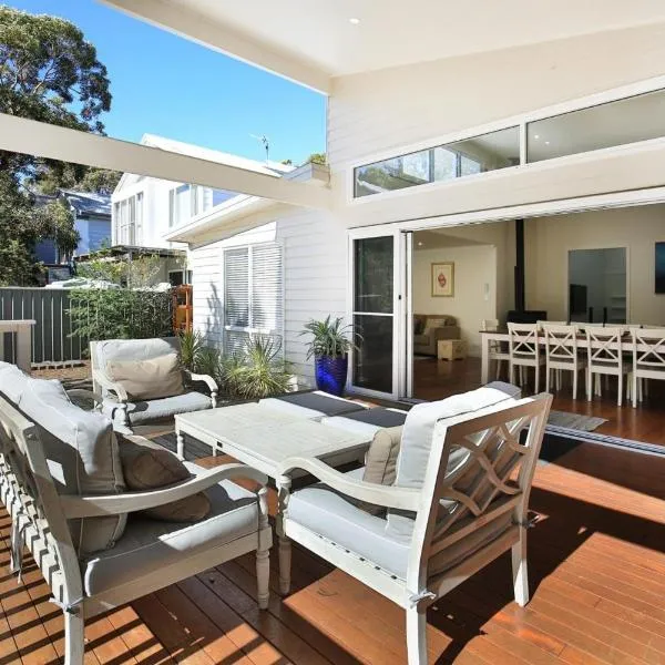 Calming Waters - Pet Friendly - Community Pool, hotel in Callala Beach