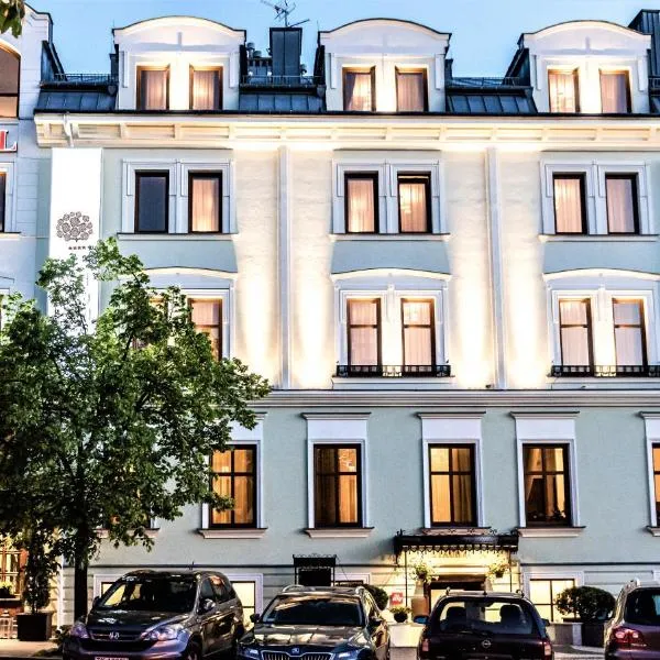 Hotel Pod Złotą Różą, hotel in Kielce