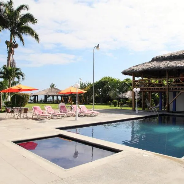 Hotel Puerto Ballesta, ξενοδοχείο σε Tonsupa