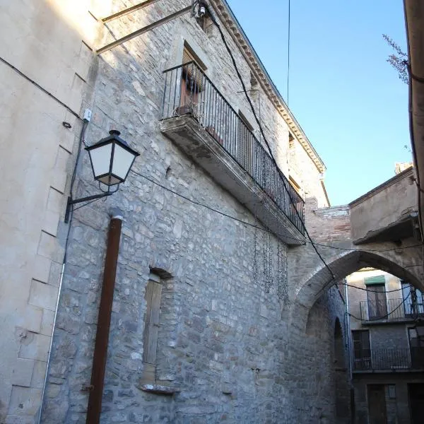 L'Esgolfa de ca l'Ortís, מלון בFiguerosa