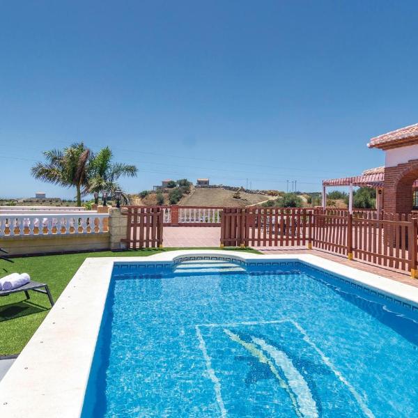 Nice Home In Torrox With Kitchen