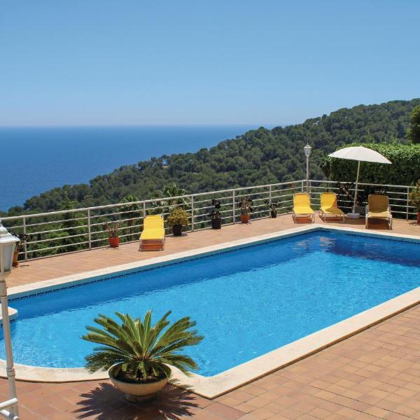 Nice Home In Blanes With Wifi