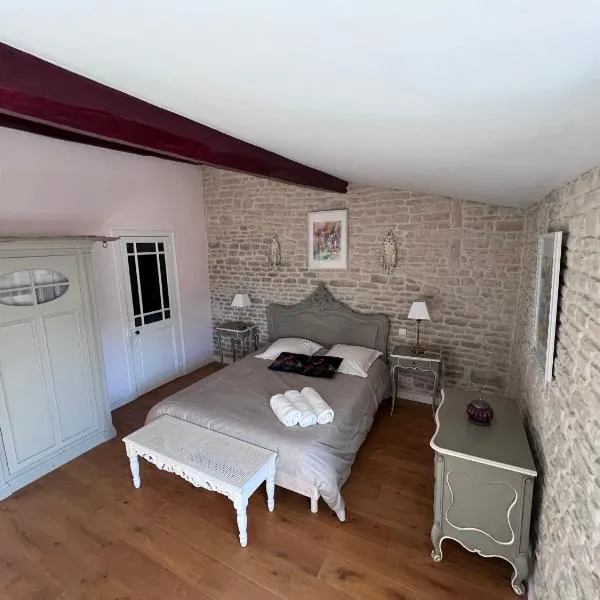 Le Puits Sainte Claire, ξενοδοχείο σε Courçon