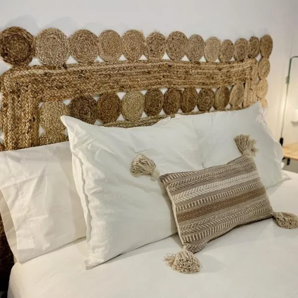 Apartamentos Carabela, hotel in Playa Migjorn