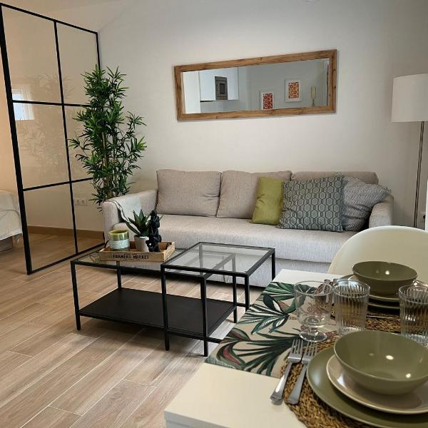 Alameda Sweet Home, Sevilla