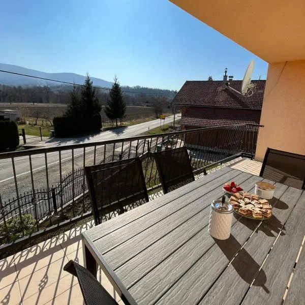 Villa Papuk, hotel in Voćin