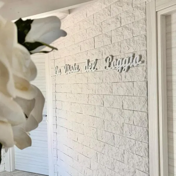 La Vista del Poggio，位于卡斯泰拉罗的酒店