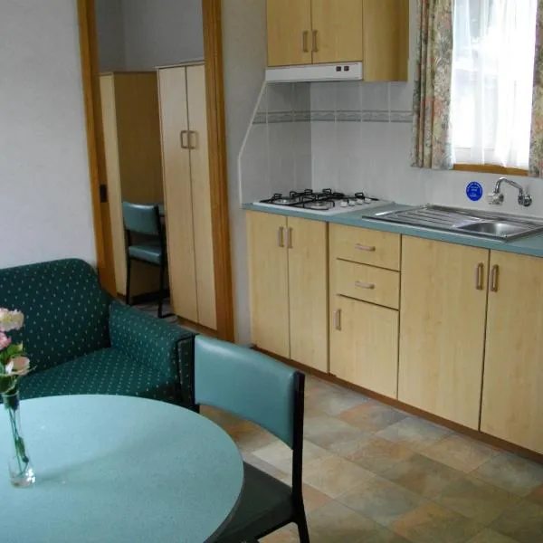 Prom Central Caravan Park, hotell sihtkohas Foster