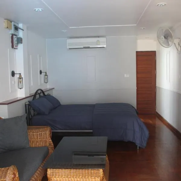 Friends of Koh Samui 1, hôtel à Ban Lamai