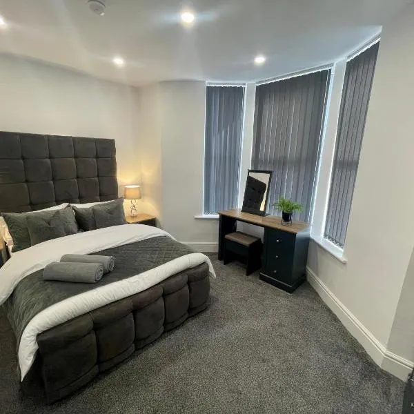 Osborne luxury hot tub and jacuzzi suites, hotel in Blackpool