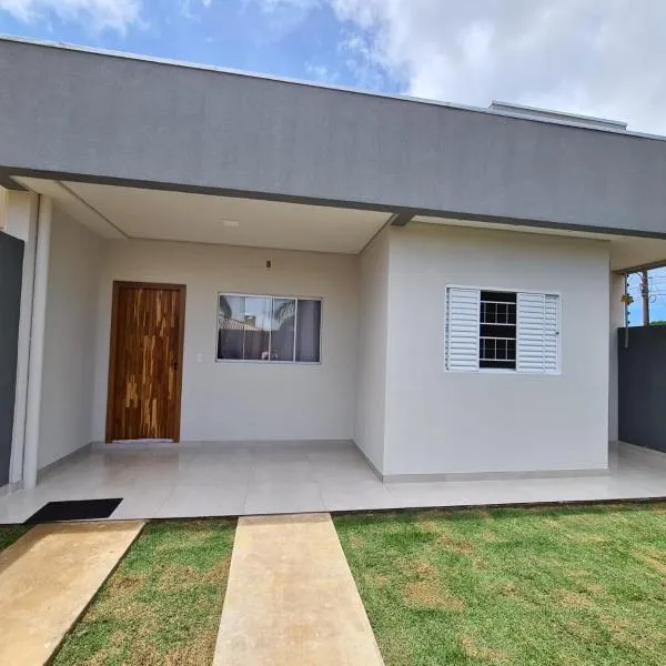 Casa Nova confortavel e aconchegante 1, hotell sihtkohas Chapada dos Guimarães