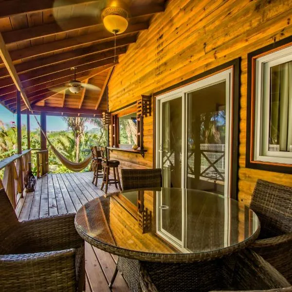Relaxing Tropical Cabin, hotel u gradu Roatan