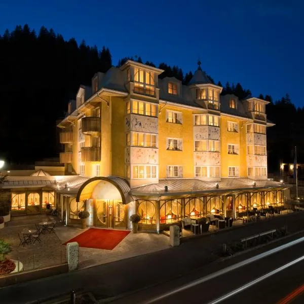 Alpen Suite Hotel, hotel v Madonna di Campiglio