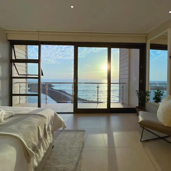 Seafront Condo at The Pier 17, ξενοδοχείο σε Swakopmund