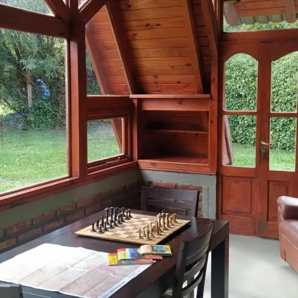 Habitacion privada en cabaña compartida "Los Cordobeses", hotel v destinaci San Martín de los Andes