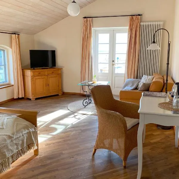 Pension Walfischhaus, hotel in Born