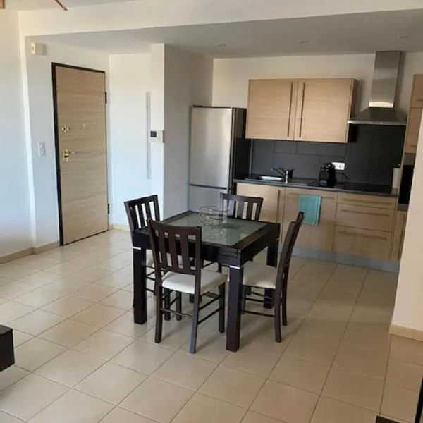 Superbe appartement avec parking privé, proche commerces et mer, hotel di Lucciana