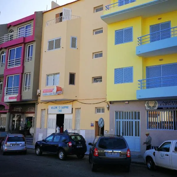 Mindelo में, होटल Spacious apartment in Mindelo, mountain view, 164 m²