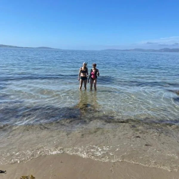 Beachside Taroona with Spa, hotel v destinaci Sandy Bay