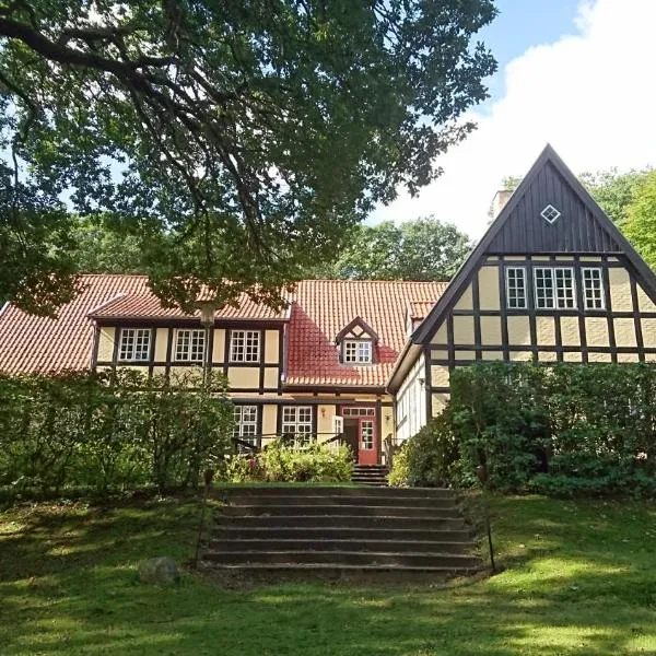Hotel Egeskoven, hotelli kohteessa Viborg