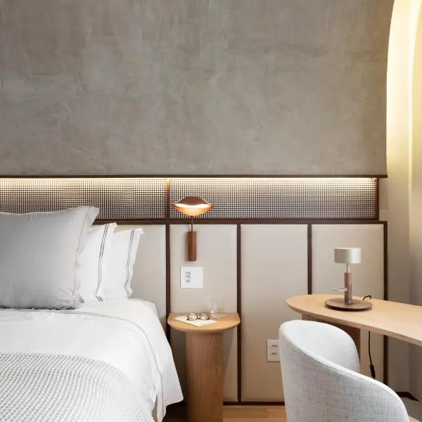 QOYA Hotel Curitiba, Curio Collection by Hilton, hotel di Curitiba