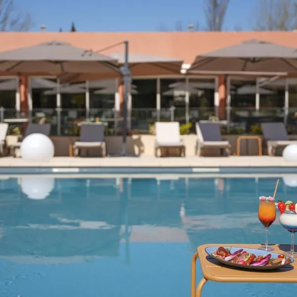 Hôtel Mount Venturi - Aix-En-Provence Sainte-Victoire - Bar & Restaurant & Padel, hotel v destinácii Rousset