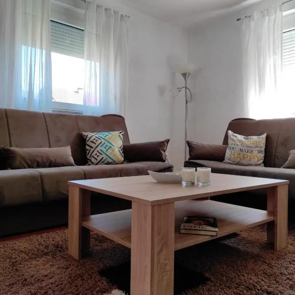 Apartman "Like at home" Jajce, hotel in Jajce