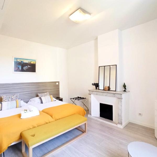 Viva Riviera - 3 Rue Commandant André