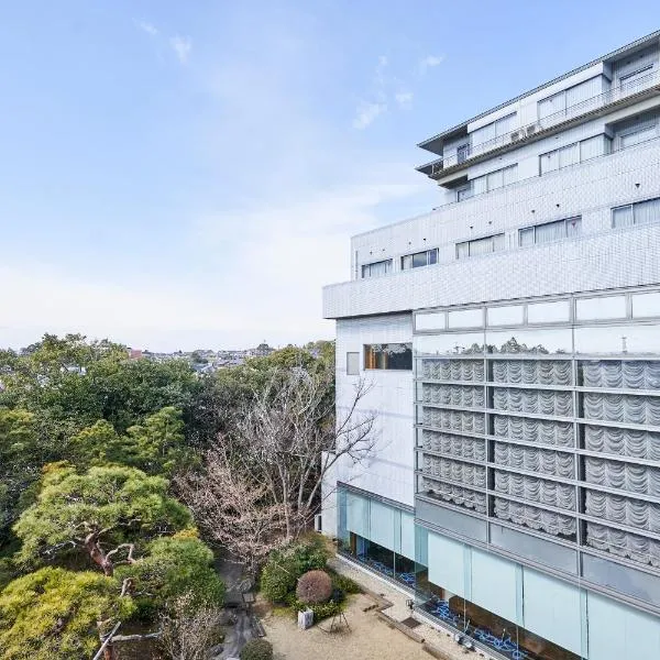 Tsukasa Royal Hotel，位于南关町的酒店