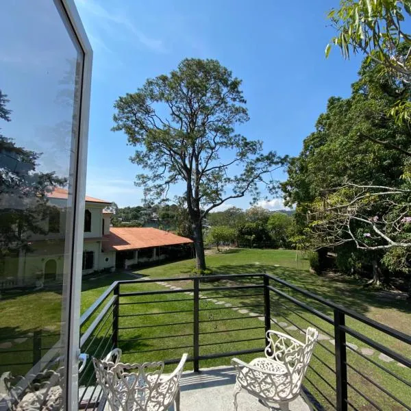 Hotel Finca San Nicolas, hotel v destinaci San Salvador