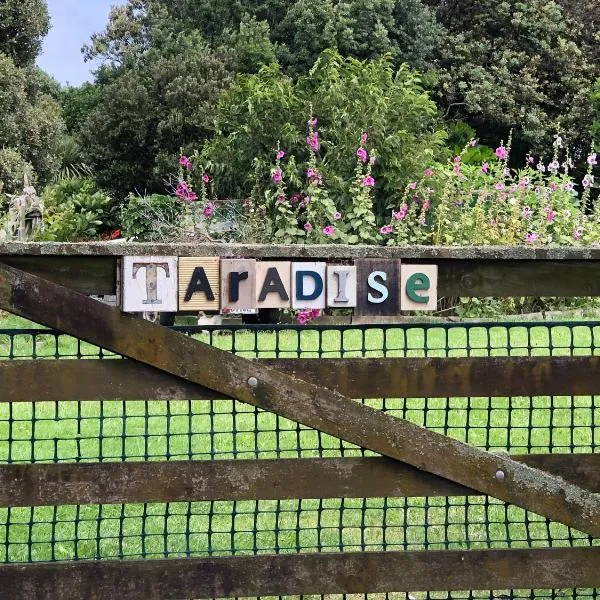 @Taradise-Opunake - eco-friendly Coastal hideaway, hotel in Opunake