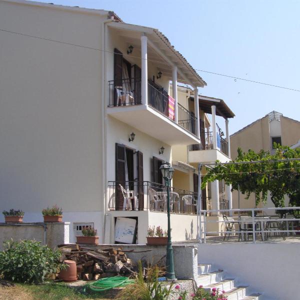 Dimitrakis Apartments