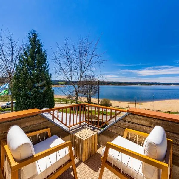 Les Terrasses Du Lac, hotel in Langogne