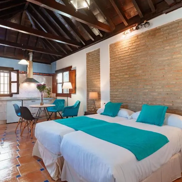 SUITES CASA DE LAS COLUMNAS, hotel in Granada