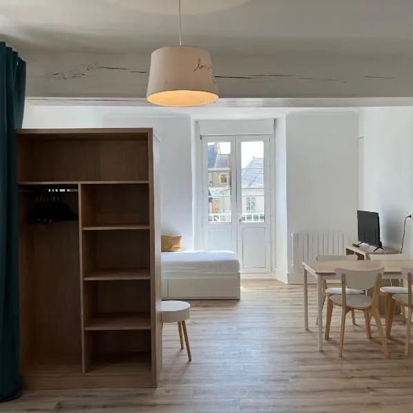 Appart'hôtel La Suze sur Sarthe, ξενοδοχείο σε La Suze-sur-Sarthe