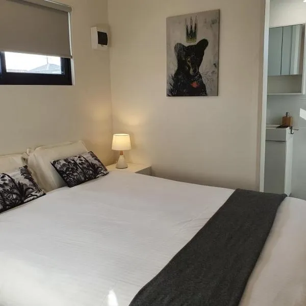 Lunar Cabins, ξενοδοχείο σε Parkes