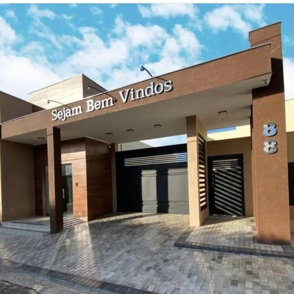 HOTEL MANTORAMOS, hotel en Bilac