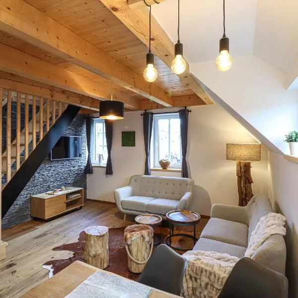 WOODHOME - Luxury Mountain Apartment Horní Malá Úpa, hotel v destinaci Horní Malá Úpa