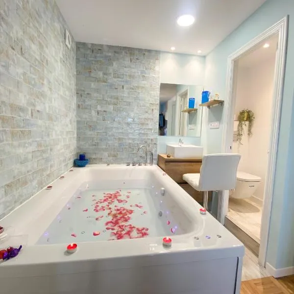 La Veiguela de Gijón II, con plaza de garaje y jacuzzi incluido, hotel en Gijón