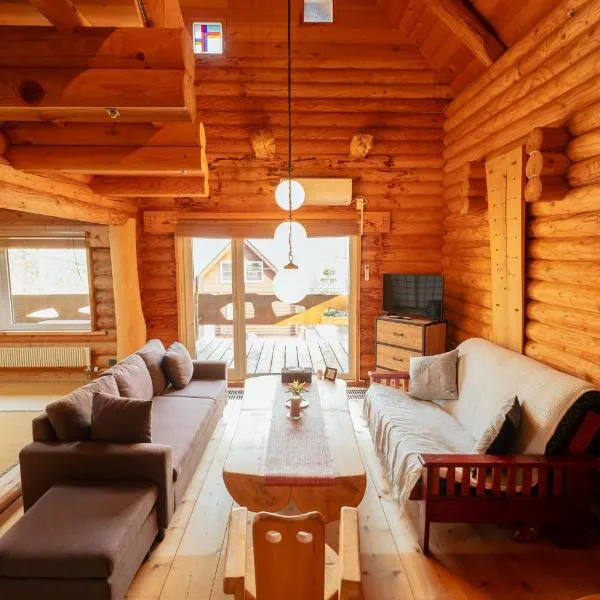 Lake Toya Hillside House, hotel v destinaci Jezero Toja