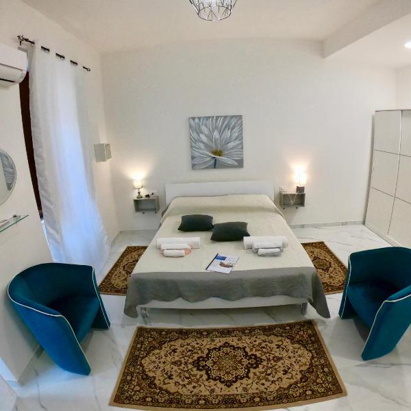 Guest Room historic centre