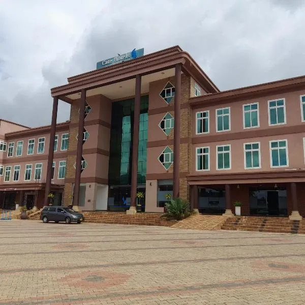 Cate Hotel & Convention Centre Morogoro: Morogoro şehrinde bir otel