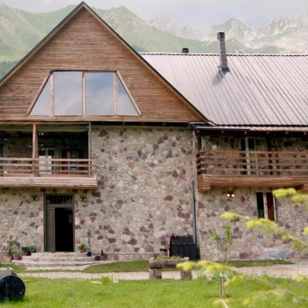 Hotel Kelmendi, hôtel à Lëpushë