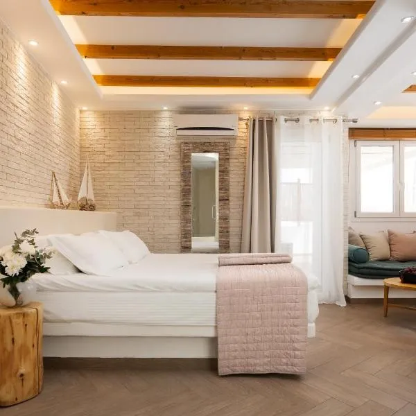 Polis of Naxos, hotel i Naxos