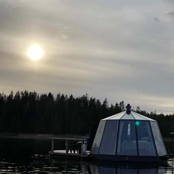 Yggdrasil Igloo Värmland, hotel en Töcksfors
