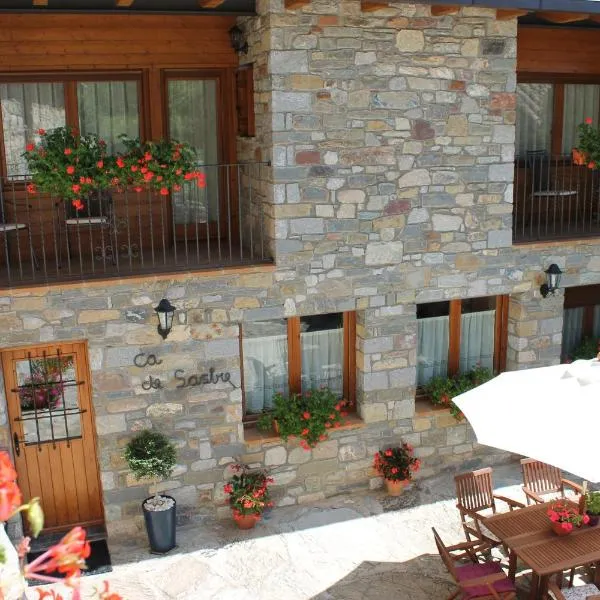 Turismo Rural Casa Sastre – hotel w mieście Forcat