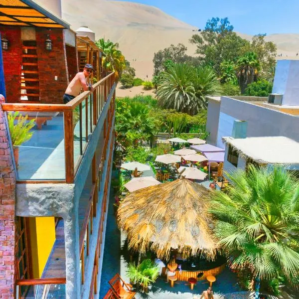 Banana's Adventure Hostel, hotel in Ica