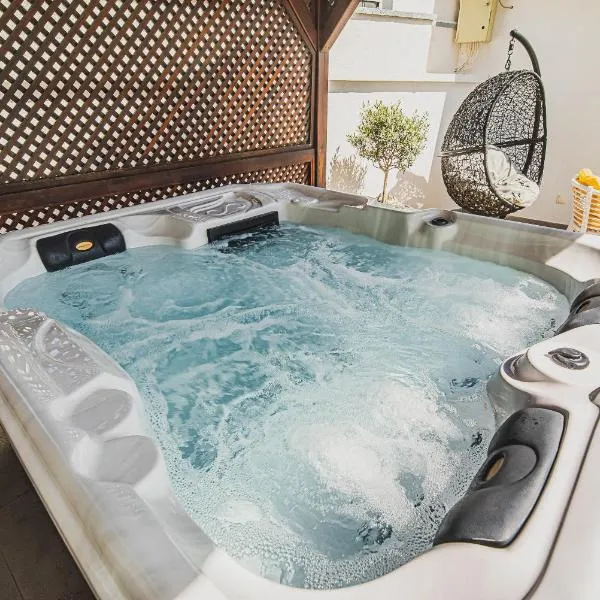 Downtown Luxury Apartments with Hot Tub, khách sạn ở Vodice