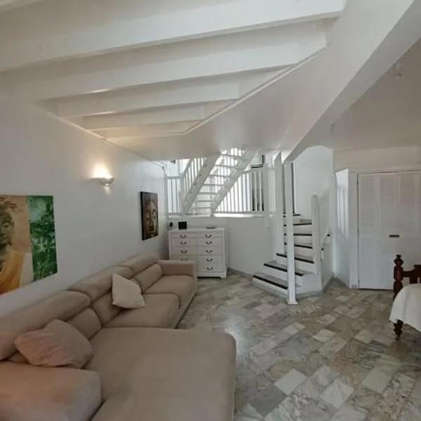 5 min from Orient Bay - perfect condo, Idolem résidence unité 6 - 57 Rue du Mont Vernon 1, ξενοδοχείο σε Cul de Sac