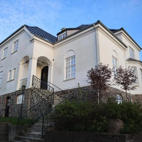 Villa Albeck, hotel en Rønde